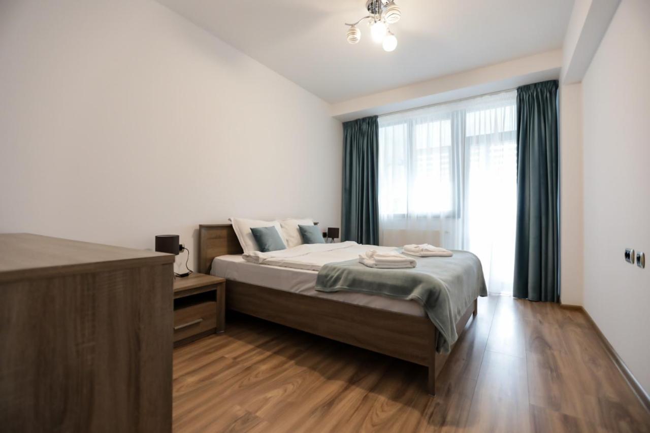 Isaran Apartament With Panoramic City View Brasov Bagian luar foto