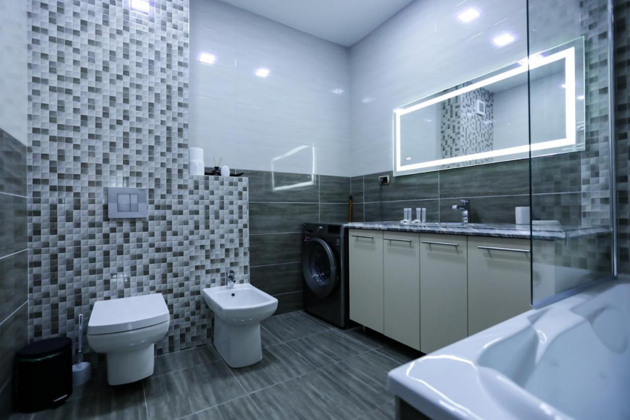 Isaran Apartament With Panoramic City View Brasov Bagian luar foto
